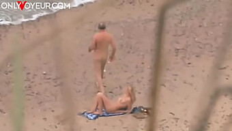 Plaisir Voyeuriste Sur Une Plage Nue Avec Shirley Harris